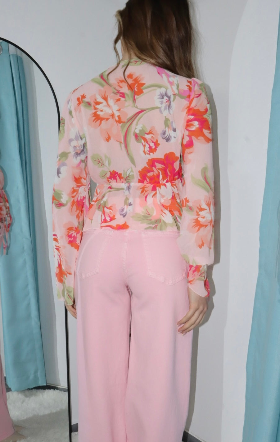 Cardigan velato floreale