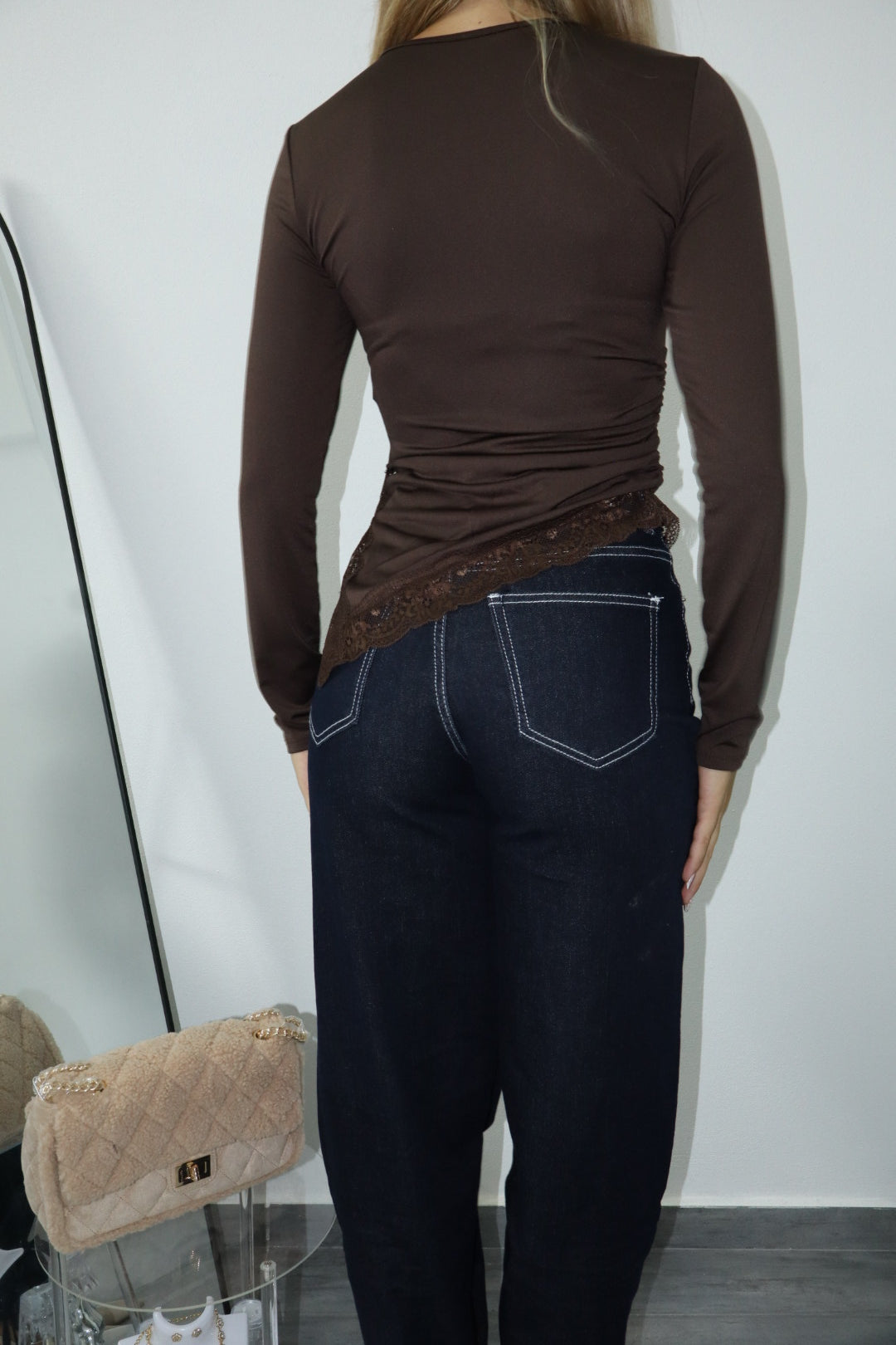 Jeans baggy con lacci