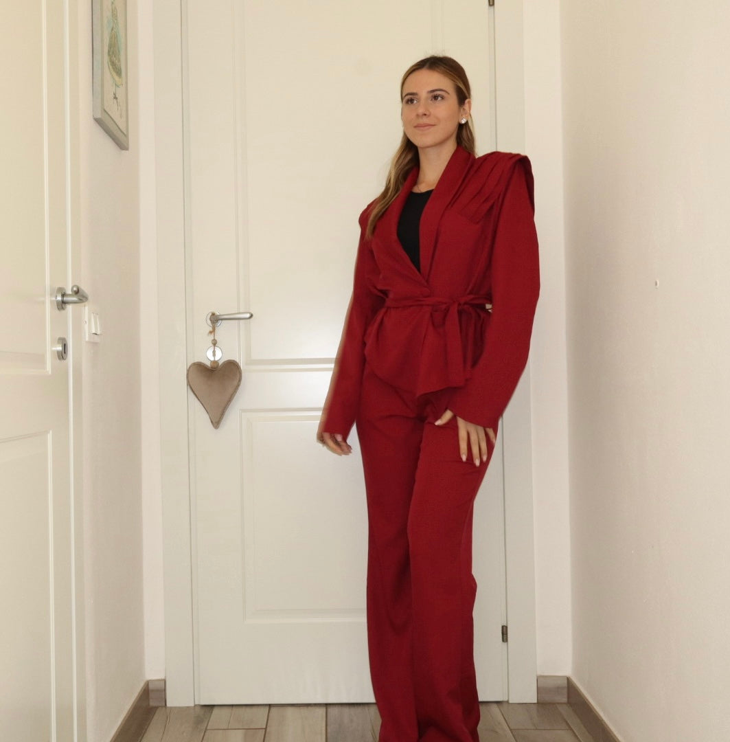 Tailleur con pieghe “clarissa” (vari colori)