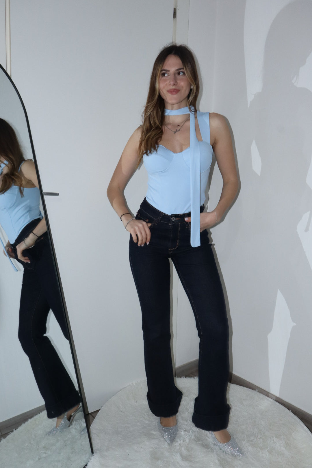 Top con coppe e cinturino “mimy” (vari colori)
