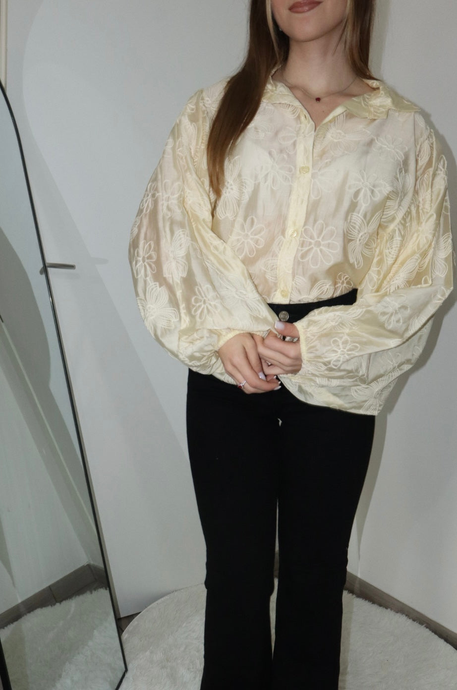 Camicia velata con fiori “serenity” (vari colori)