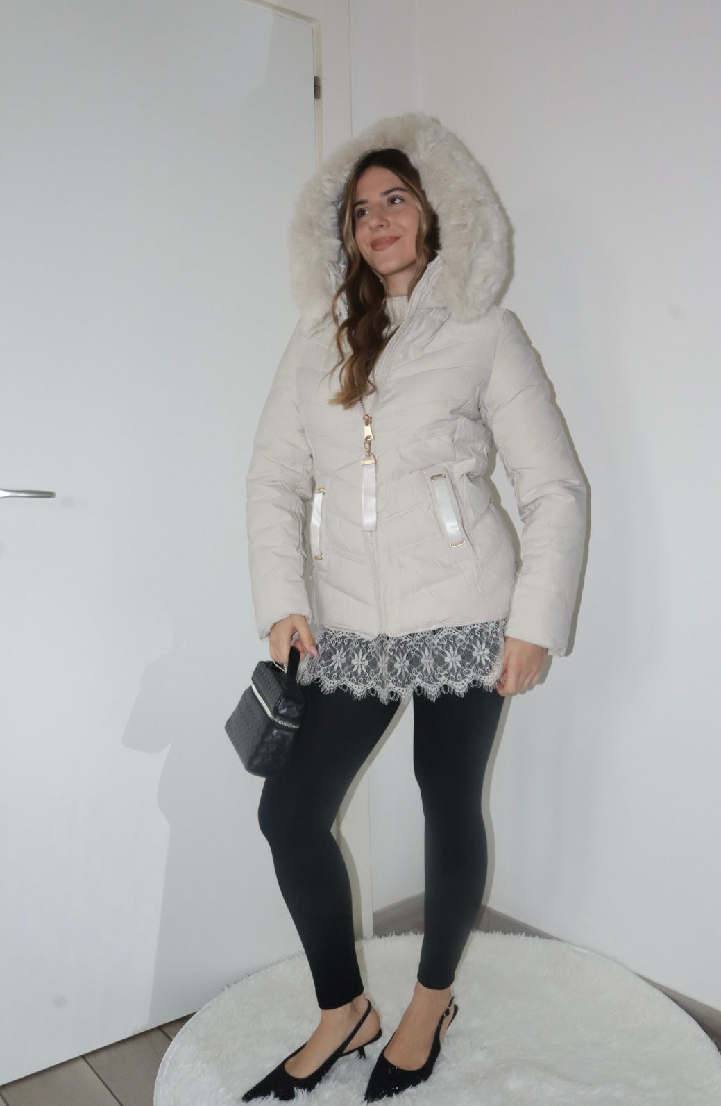 Pull rebecca con merletto in pizzo (vari colori)