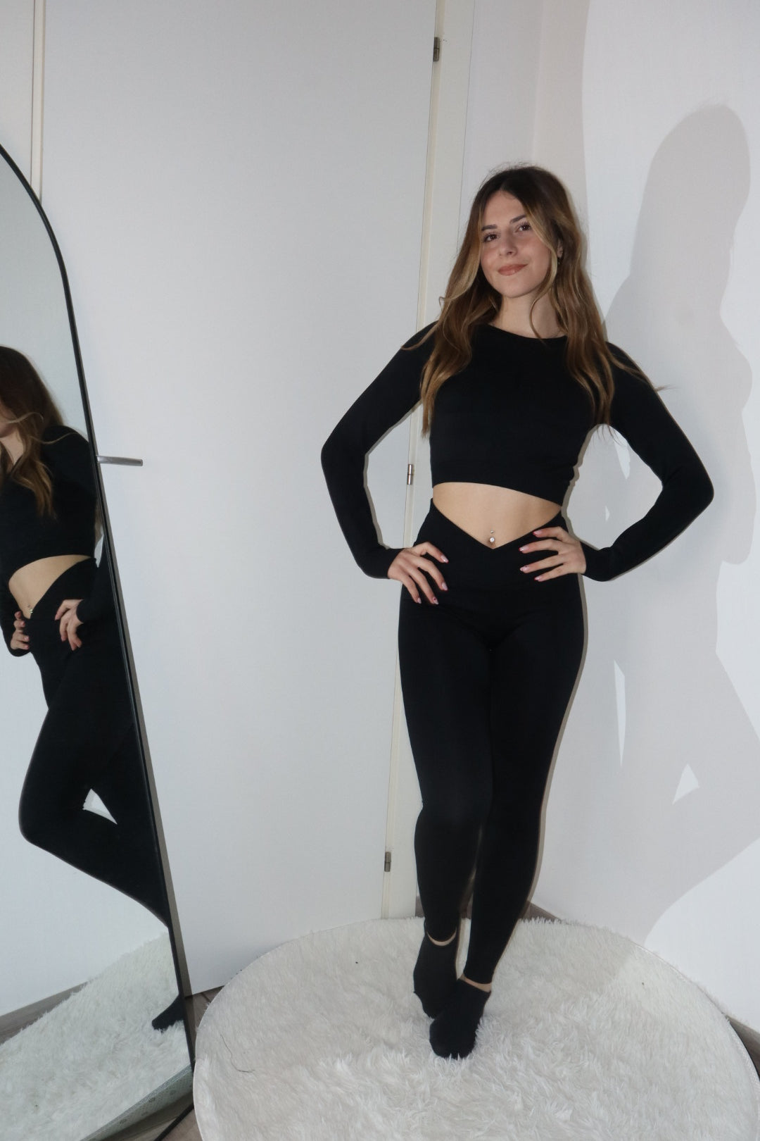 Completo gym asimmetrico (vari colori)