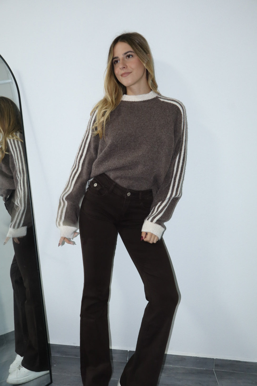 Pull con righe lato “adid” (vari colori)
