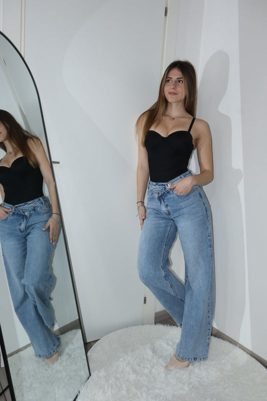 Jeans asimmetrico (vari colori)