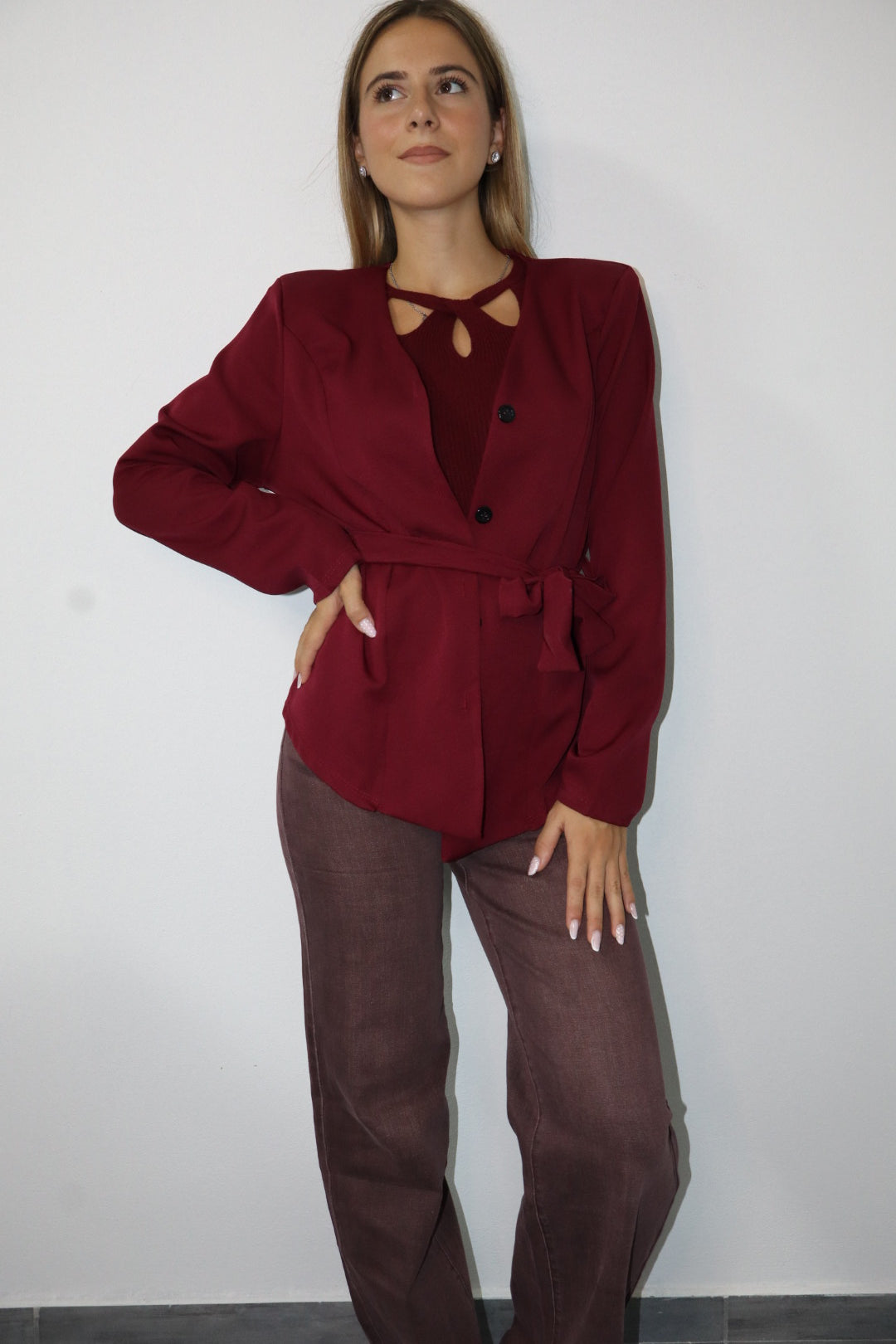 Maglioncino cut-out stella” (vari colori) pre ordine panna