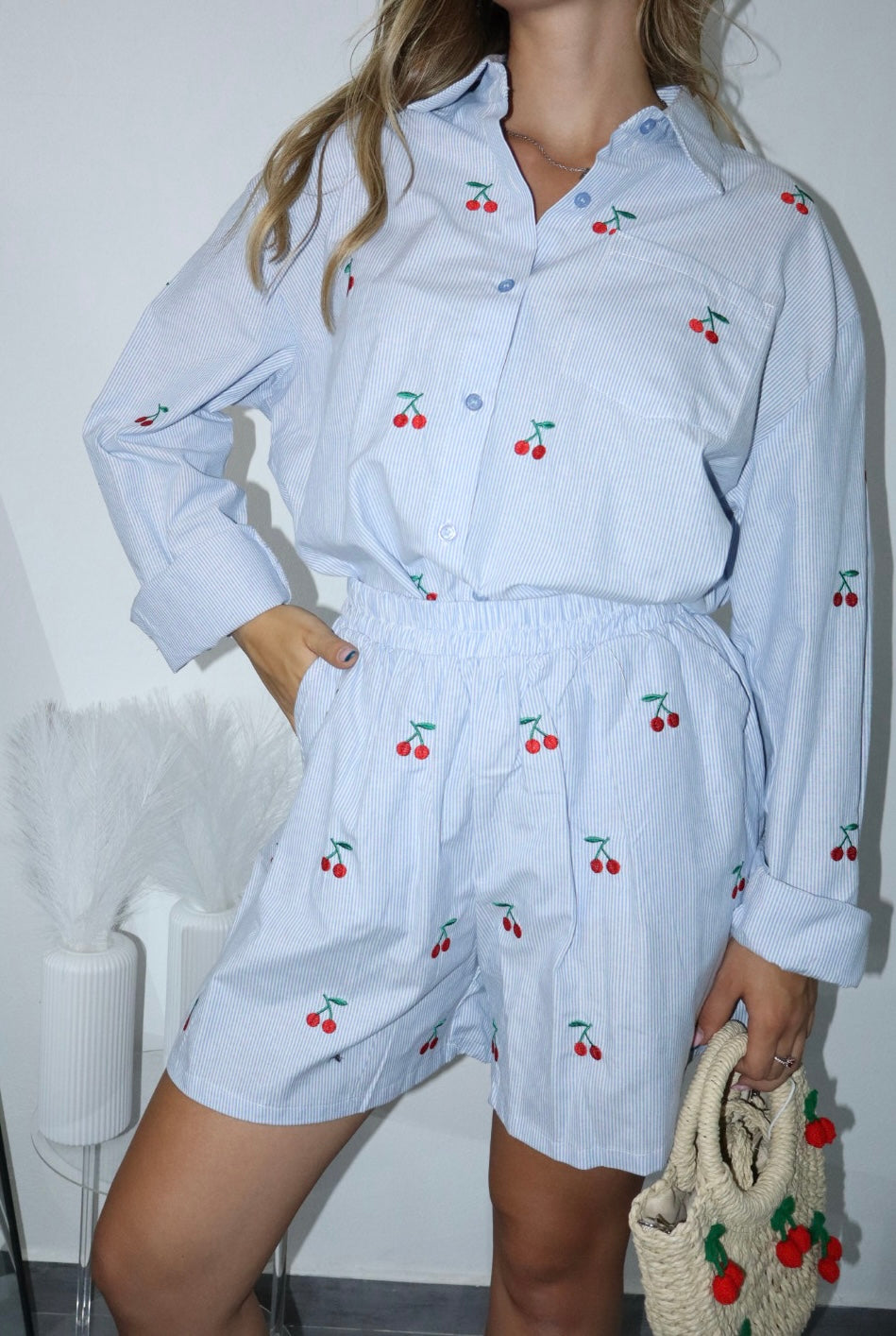 Completo gessato “cherry”