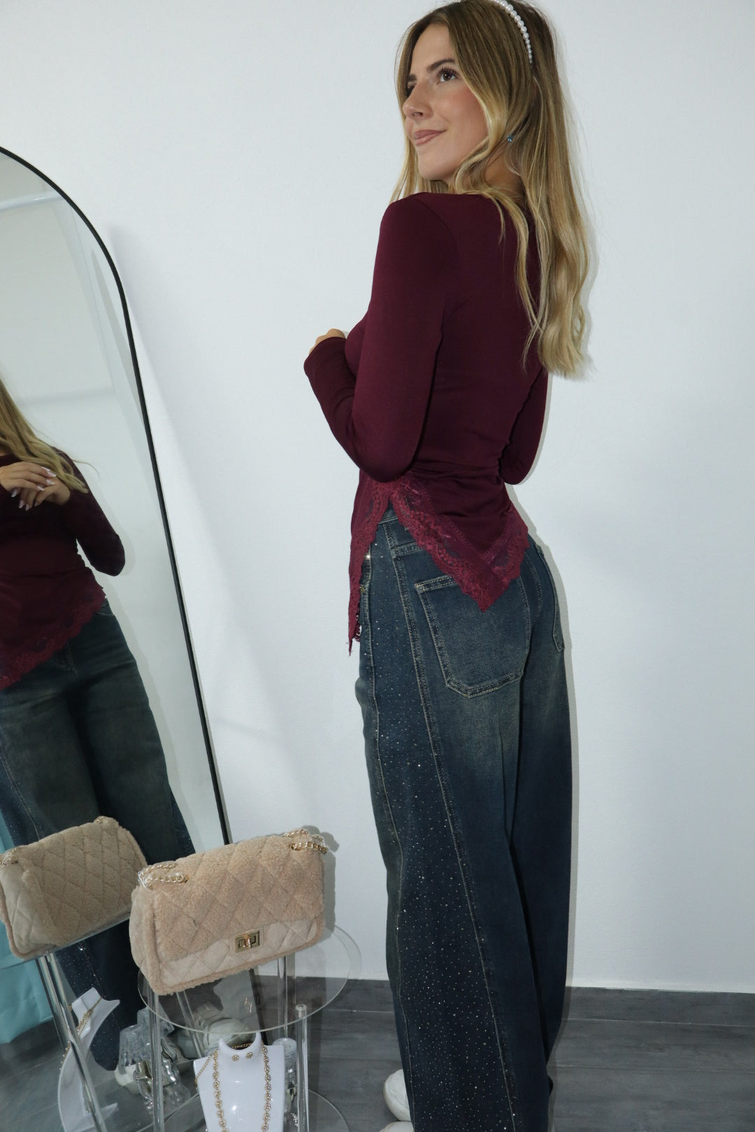 Maglia asimmetrica basic con pizzo