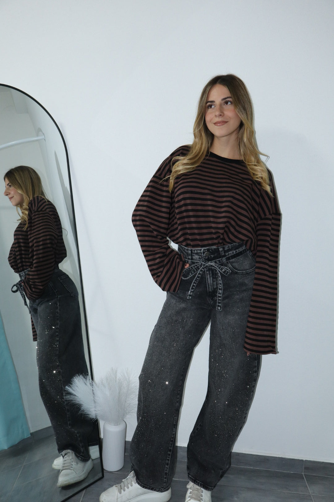 Jeans ballon con cinturino