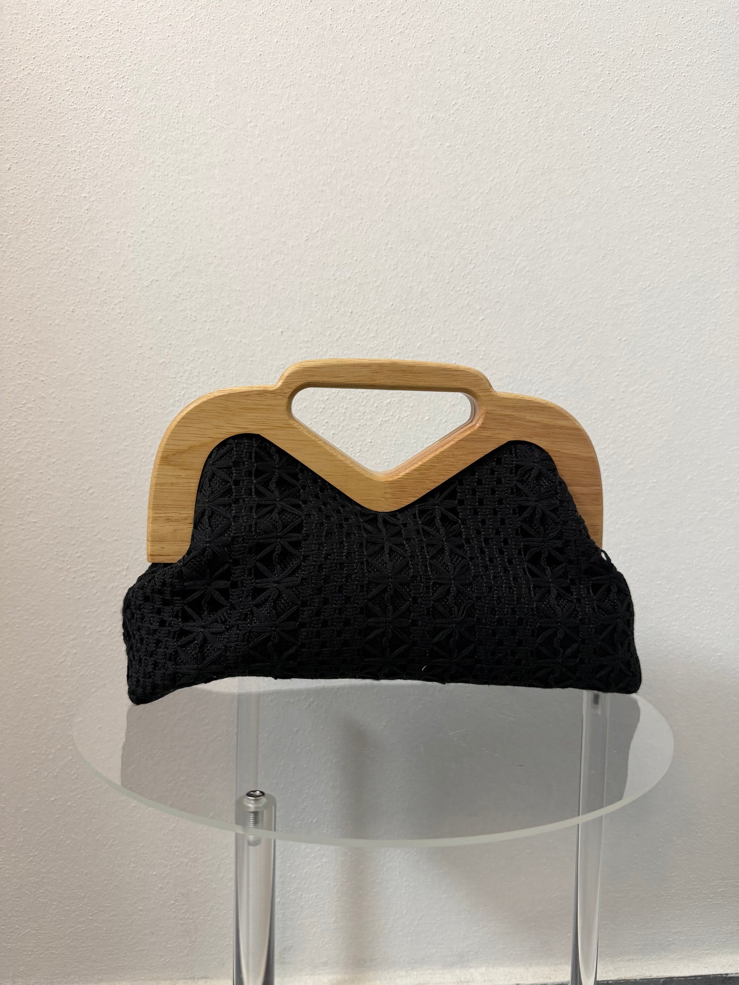 Borsa con tracolla in crochet