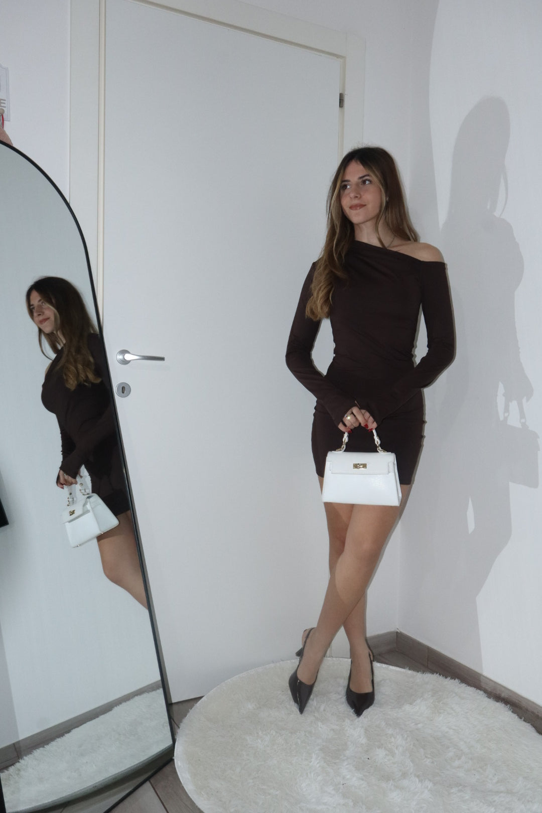 Mini dress kyle assimetrico manica lunga(vari colori)