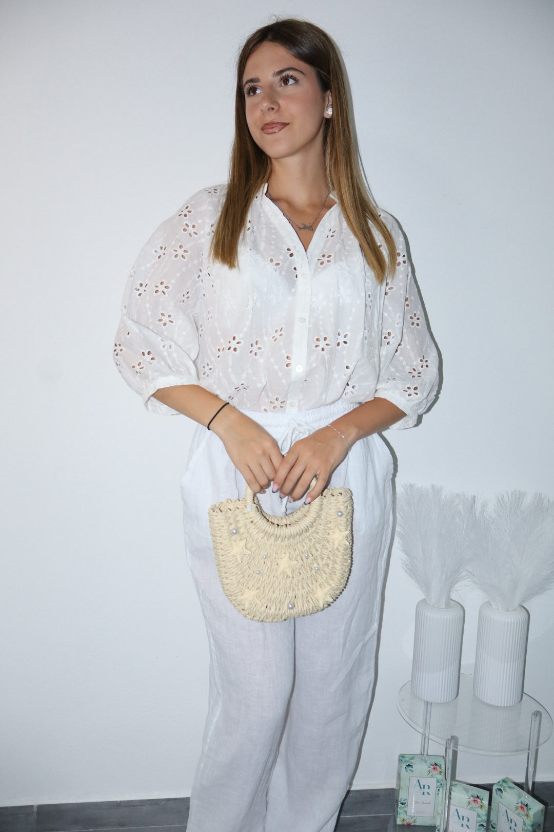 Camicia in sangallo “trendy”