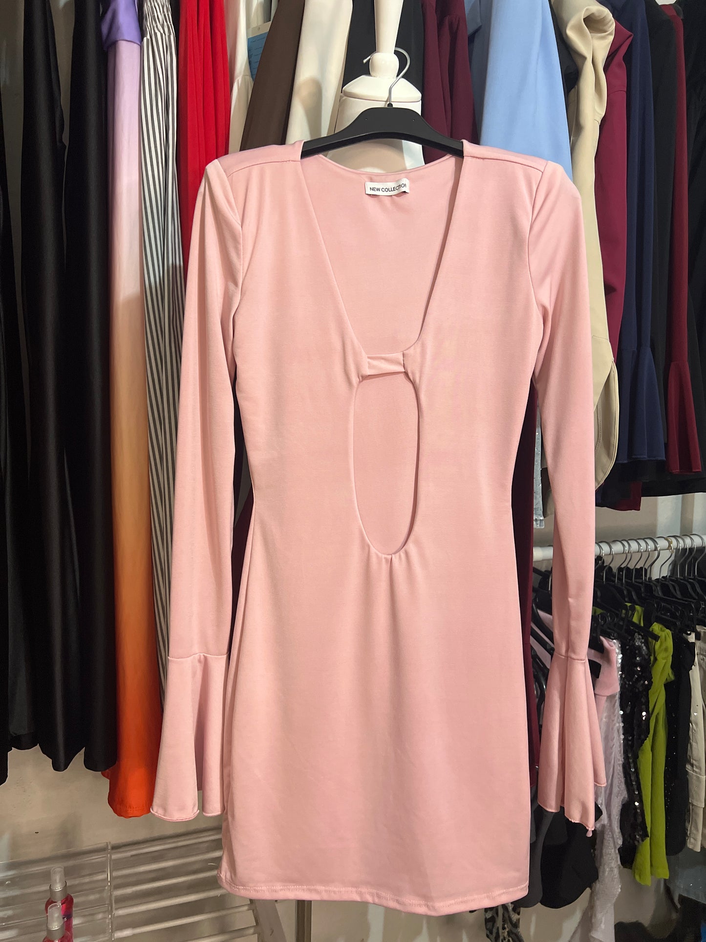 Mini dress cut out