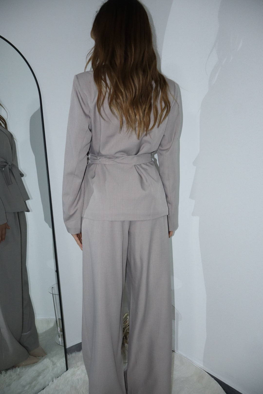 Completo giacca portafoglio e pantalone “sandy” (vari colori)