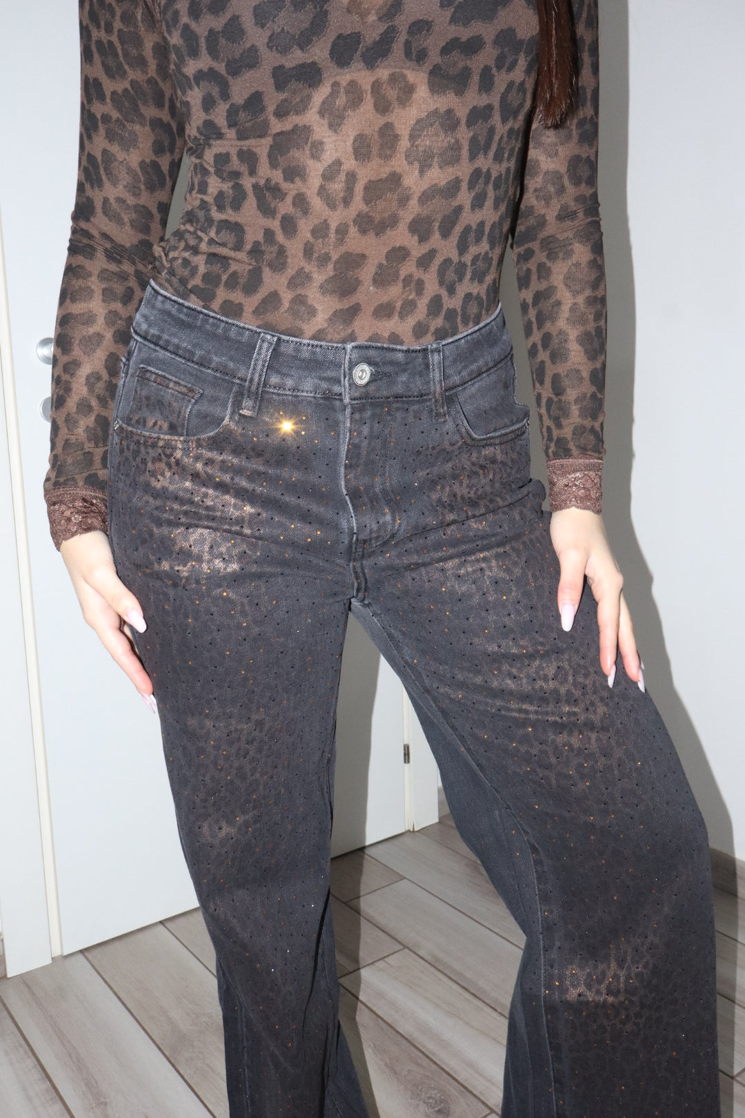Jeans wide leg leopardato glitter (veste una tg.piu grande)