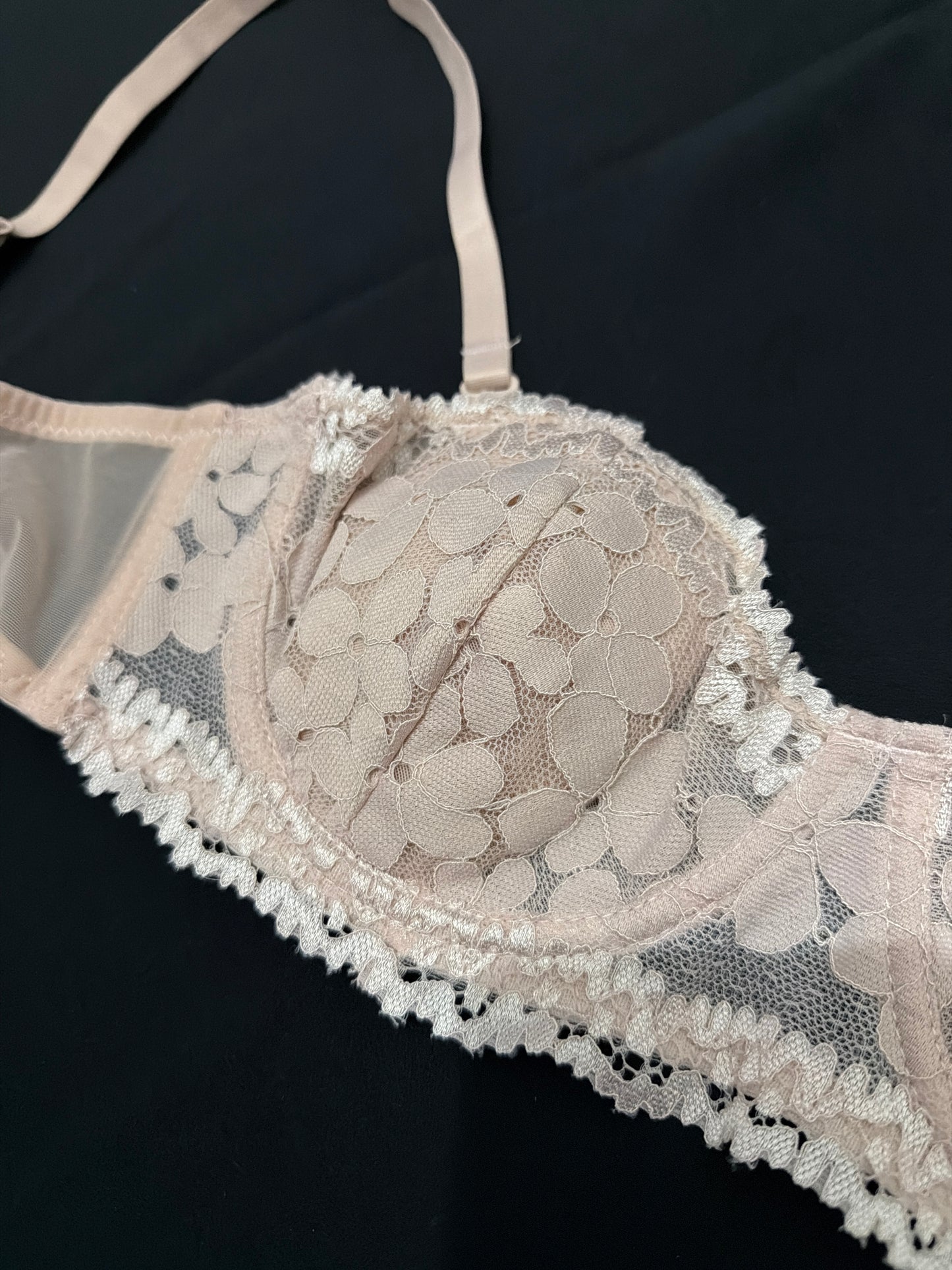 Reggiseno con pizzo fiori (vari colori)
